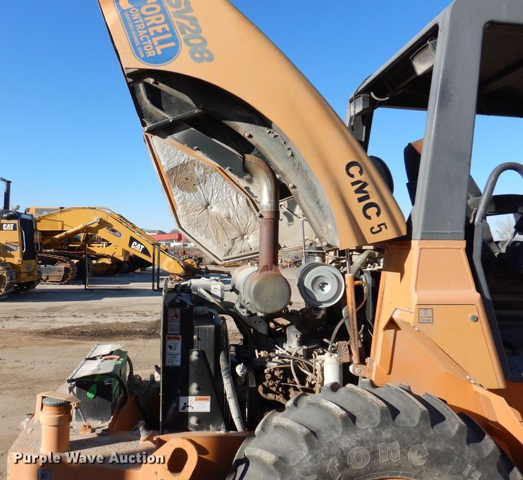 image for item DK2063 2005 Case SV208  single drum vibratory roller