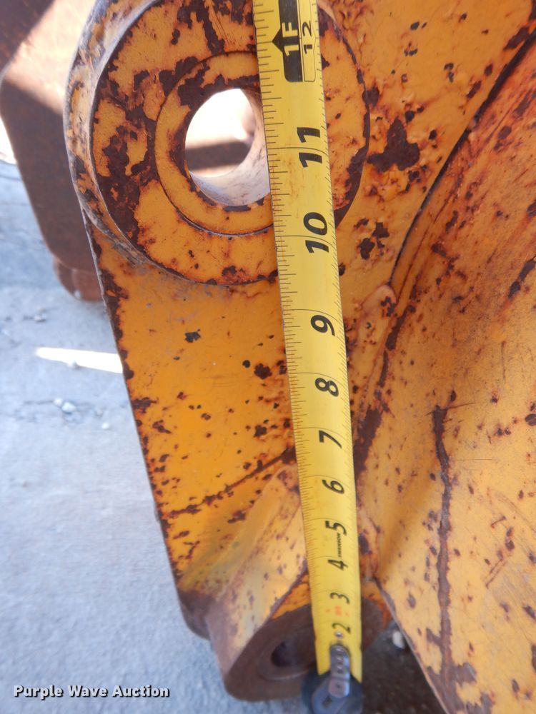 image for item DK2066 Backhoe attachments