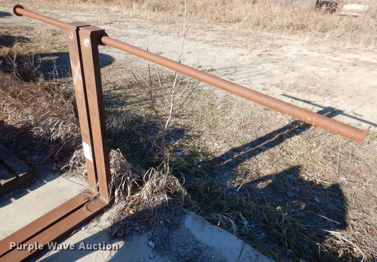 image for item DK2066 Backhoe attachments