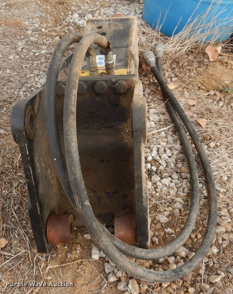 image for item DK2069 Stanley  breaker