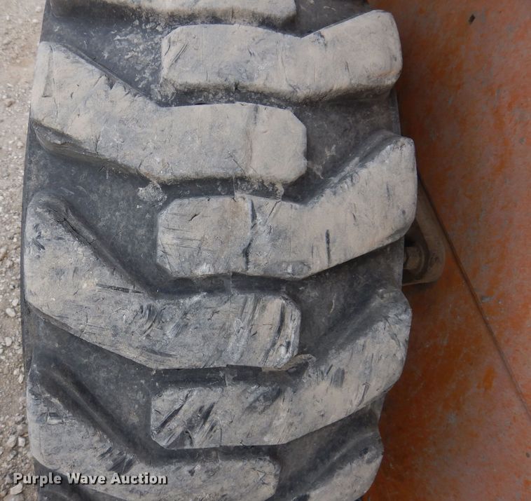 image for item DK2073 2015 Case SR240  skid steer loader