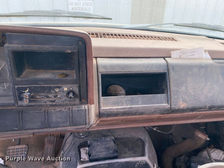 image for item DK6490 1991 Chevrolet Kodiak  flatbed truck