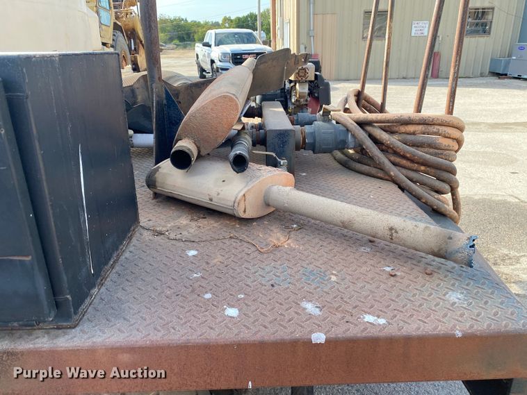 image for item DK6490 1991 Chevrolet Kodiak  flatbed truck