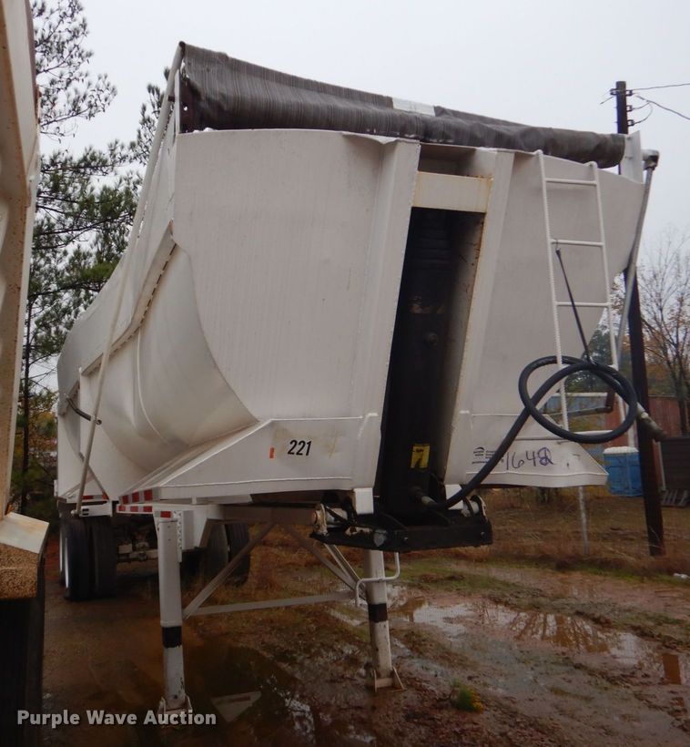 image for item DK7001 1990 Fruehauf  end dump trailer