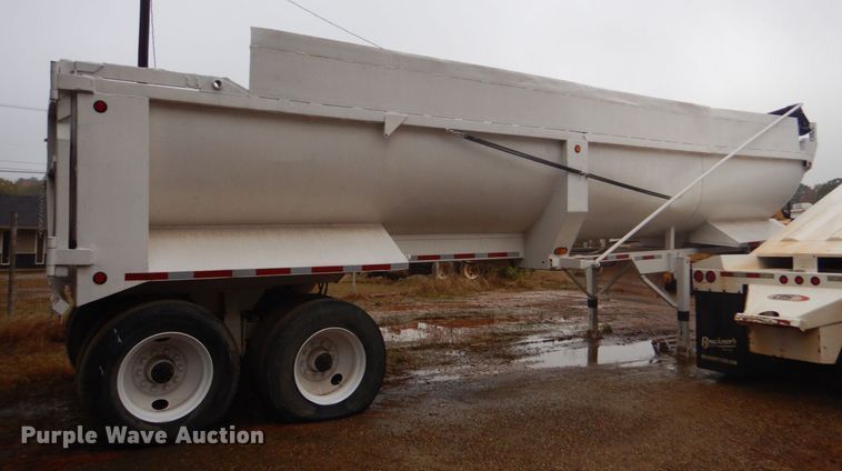 image for item DK7001 1990 Fruehauf  end dump trailer