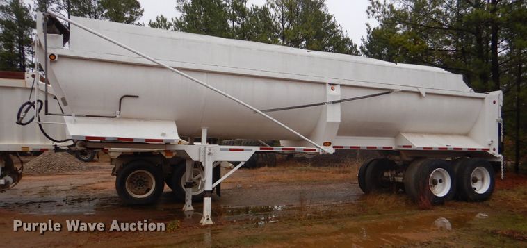 image for item DK7001 1990 Fruehauf  end dump trailer