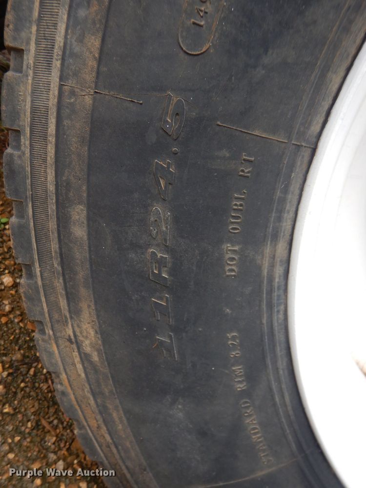 image for item DK7001 1990 Fruehauf  end dump trailer