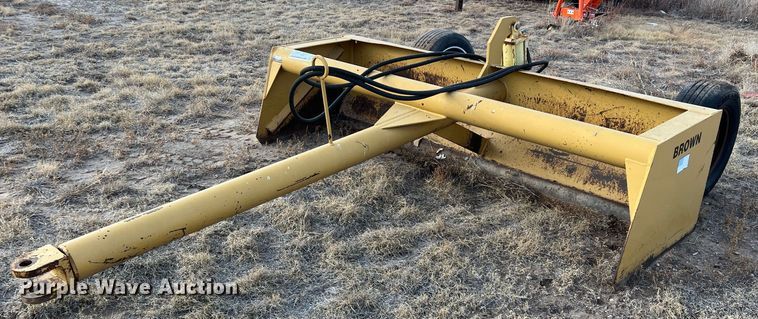 image for item DK7157 Brown DSU8  8'W box blade