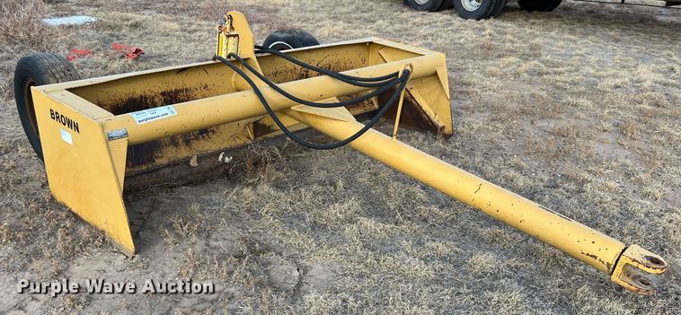 image for item DK7157 Brown DSU8  8'W box blade