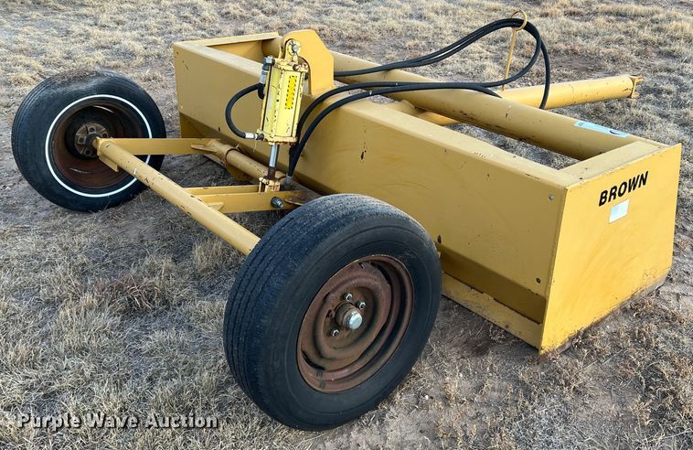 image for item DK7157 Brown DSU8  8'W box blade