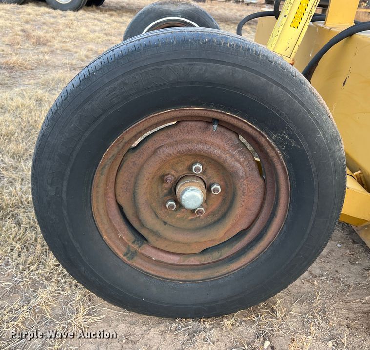 image for item DK7157 Brown DSU8  8'W box blade