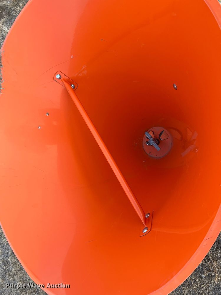 image for item DK7158 Agrex  spreader