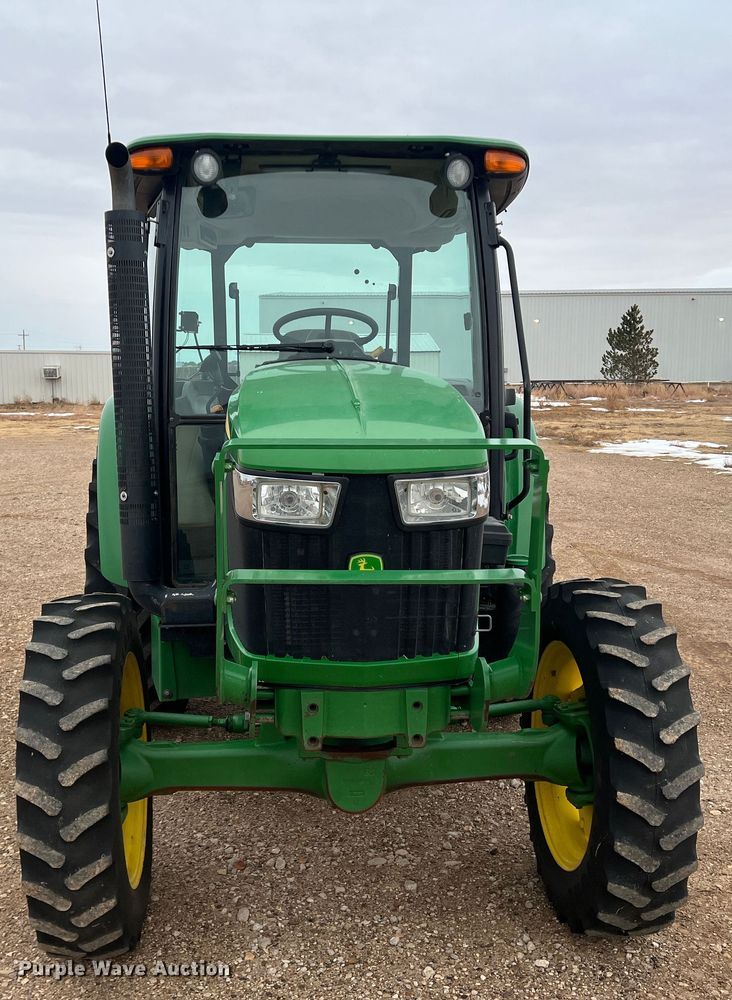 image for item DK7164 2013 John Deere 5055E  MFWD tractor