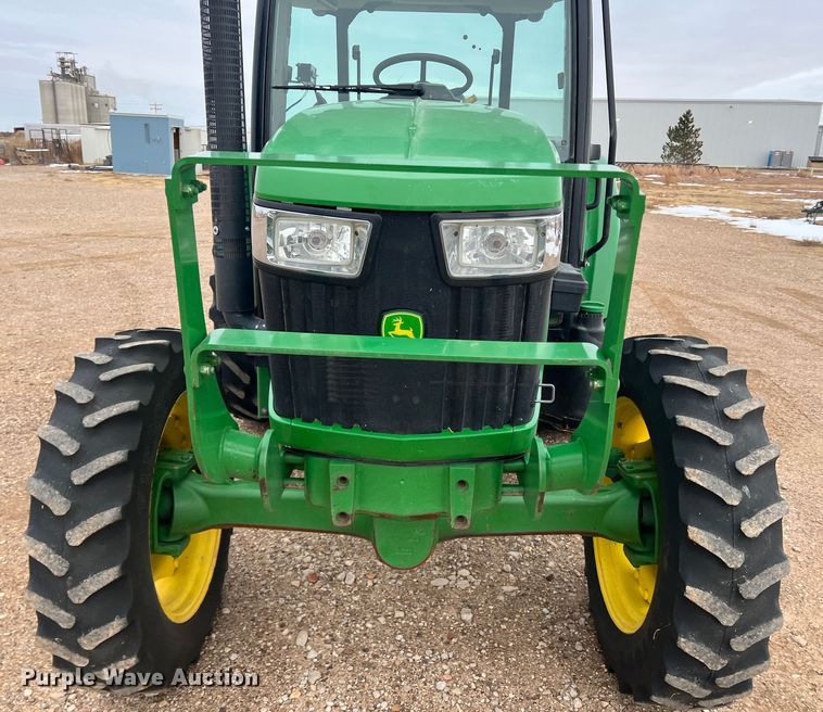 image for item DK7164 2013 John Deere 5055E  MFWD tractor