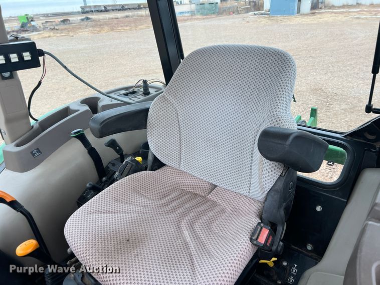 image for item DK7164 2013 John Deere 5055E  MFWD tractor