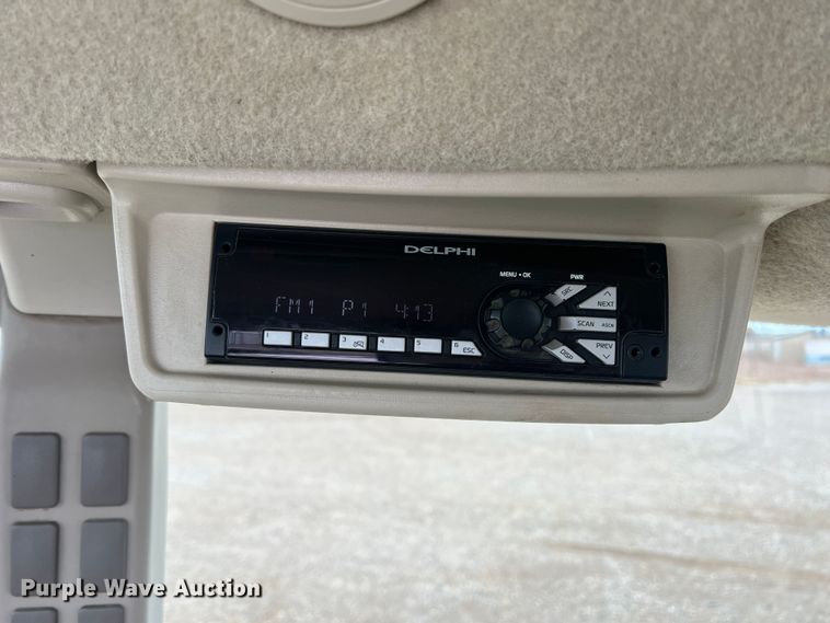 image for item DK7164 2013 John Deere 5055E  MFWD tractor