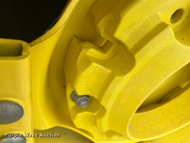 image for item DK7164 2013 John Deere 5055E  MFWD tractor