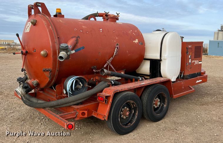 image for item DK7166 2000 Ditch Witch FX30  vacuum excavator