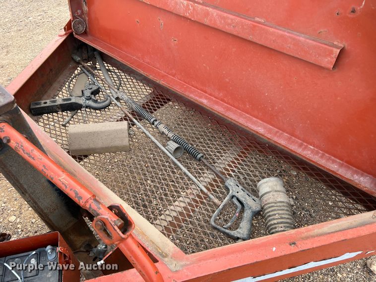 image for item DK7166 2000 Ditch Witch FX30  vacuum excavator