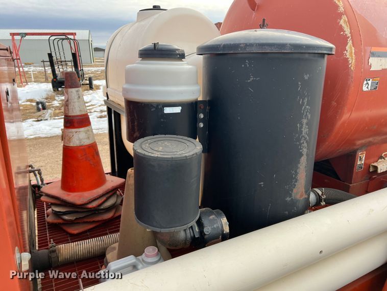 image for item DK7166 2000 Ditch Witch FX30  vacuum excavator