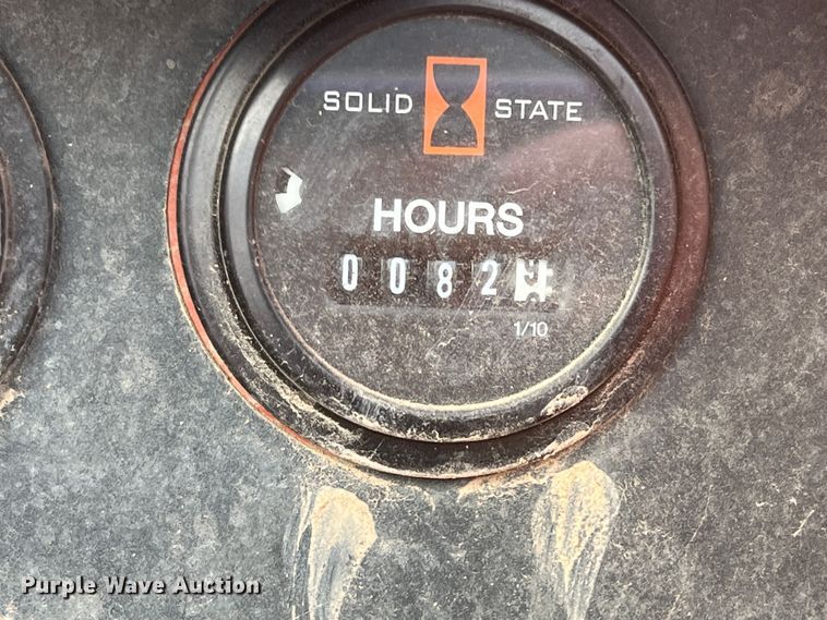 image for item DK7166 2000 Ditch Witch FX30  vacuum excavator