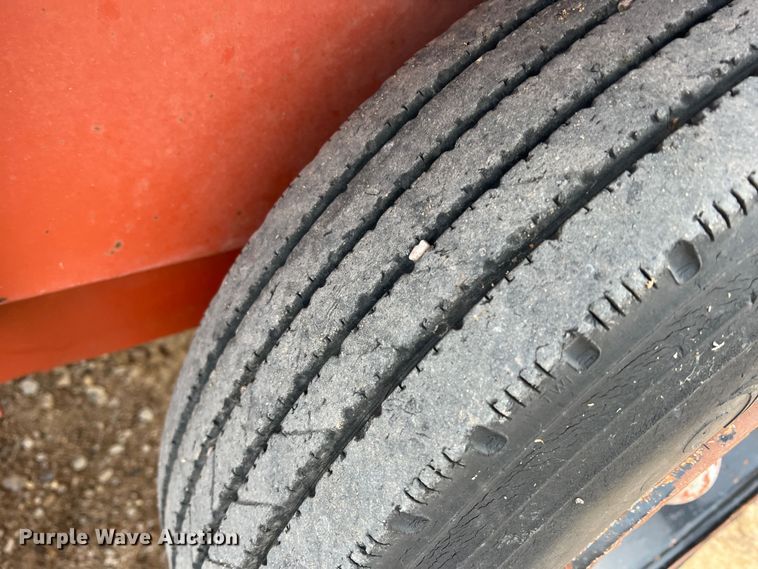 image for item DK7166 2000 Ditch Witch FX30  vacuum excavator