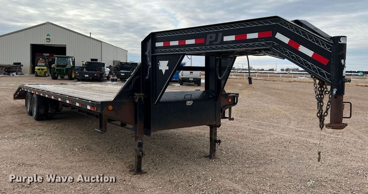 image for item DK7167 2013 PJ FD-302  equipment trailer