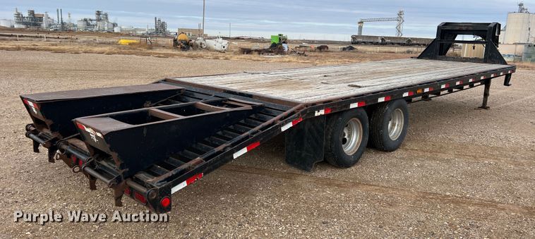 image for item DK7167 2013 PJ FD-302  equipment trailer