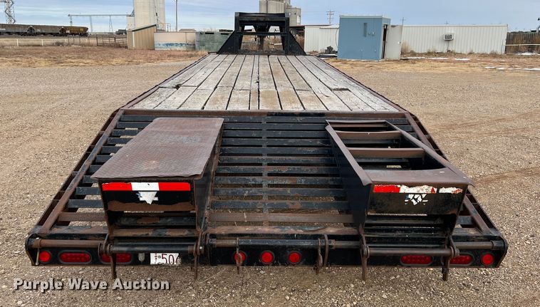 image for item DK7167 2013 PJ FD-302  equipment trailer