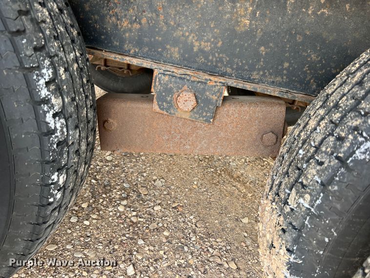 image for item DK7167 2013 PJ FD-302  equipment trailer