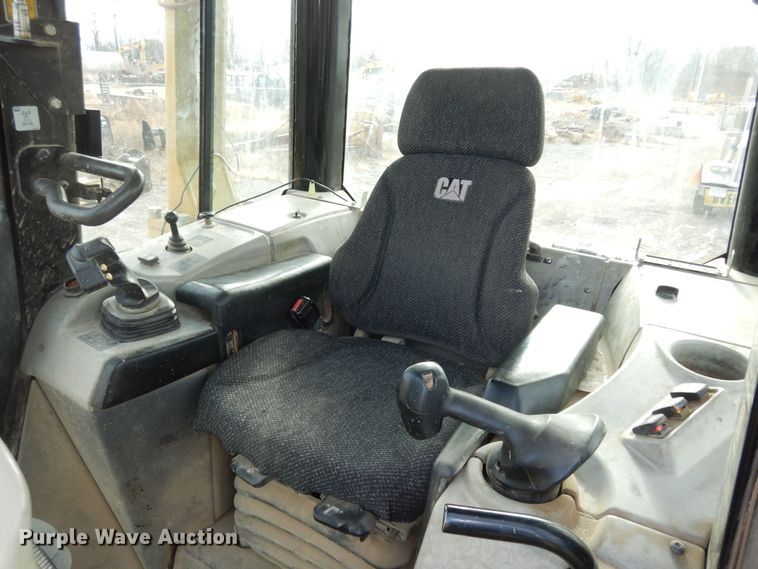 image for item DK7496 2015 Caterpillar D6N LPG  dozer