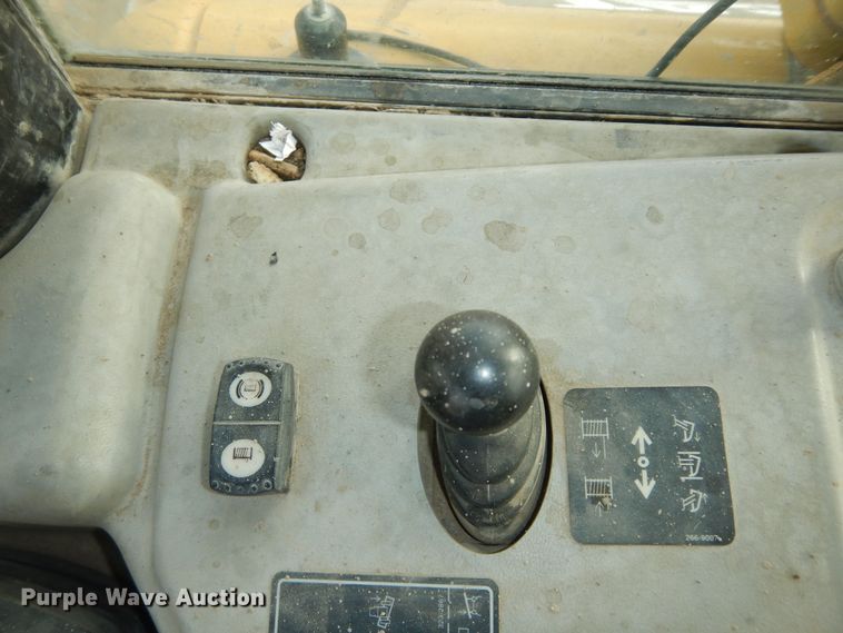 image for item DK7496 2015 Caterpillar D6N LPG  dozer