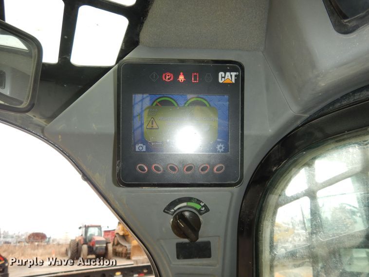 image for item DK7498 2018 Caterpillar 299D2  skid steer loader