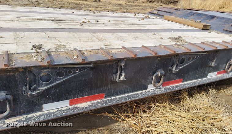 image for item DL2254 2006 Nuttall 350DD  drop deck equipment trailer