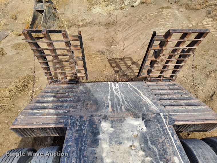 image for item DL2254 2006 Nuttall 350DD  drop deck equipment trailer