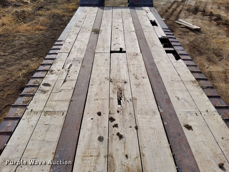 image for item DL2254 2006 Nuttall 350DD  drop deck equipment trailer