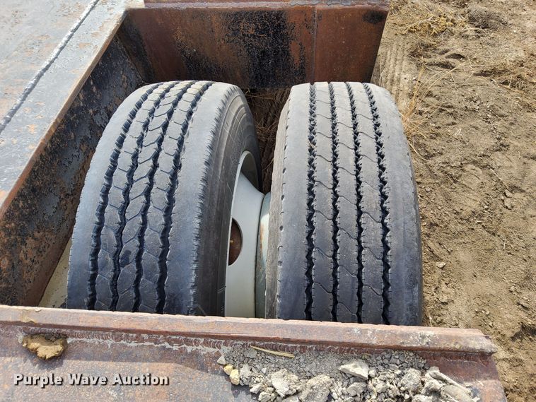 image for item DL2254 2006 Nuttall 350DD  drop deck equipment trailer