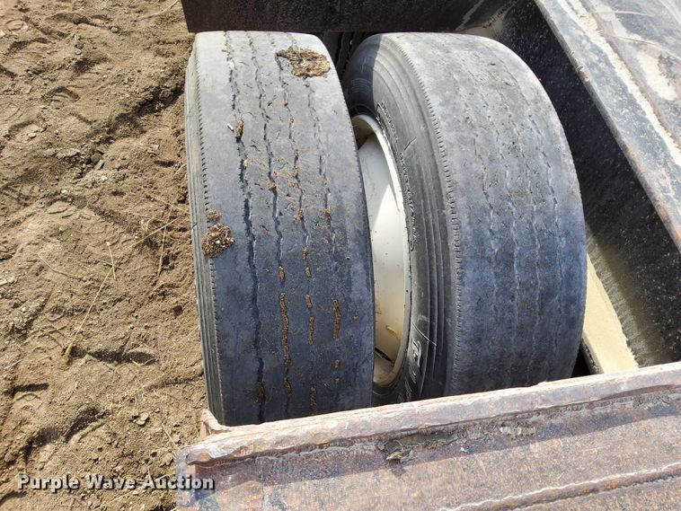 image for item DL2254 2006 Nuttall 350DD  drop deck equipment trailer