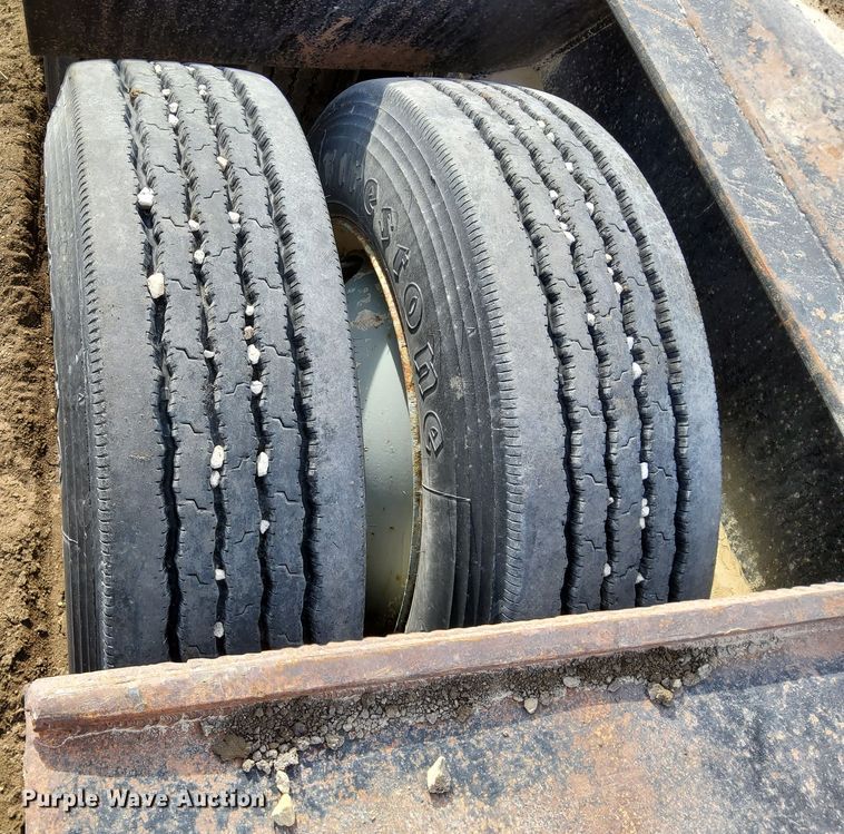 image for item DL2254 2006 Nuttall 350DD  drop deck equipment trailer