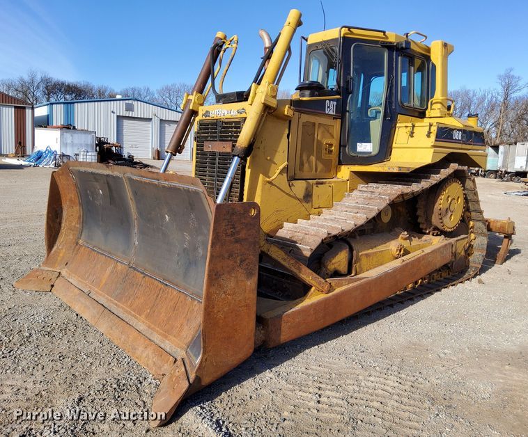 image for item DL2272 1997 Caterpillar D6R XL  dozer