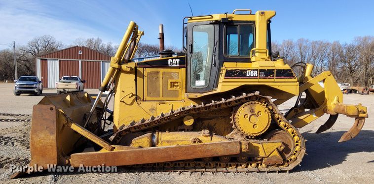 image for item DL2272 1997 Caterpillar D6R XL  dozer