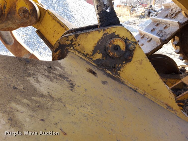 image for item DL2272 1997 Caterpillar D6R XL  dozer