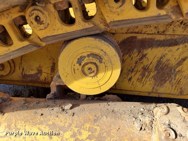 image for item DL2272 1997 Caterpillar D6R XL  dozer