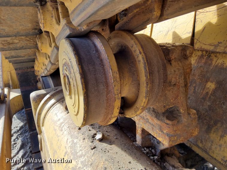 image for item DL2272 1997 Caterpillar D6R XL  dozer