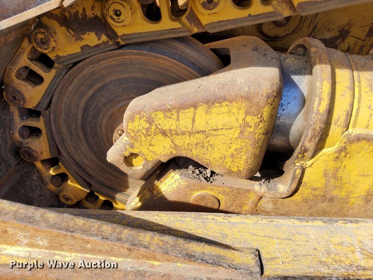 image for item DL2272 1997 Caterpillar D6R XL  dozer