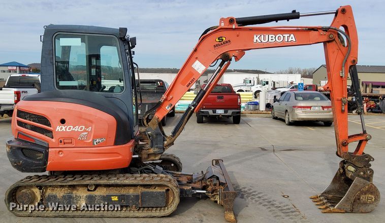 image for item DL2276 2015 Kubota KX040-4  mini excavator
