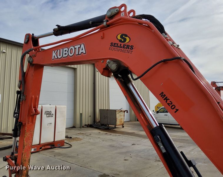 image for item DL2276 2015 Kubota KX040-4  mini excavator