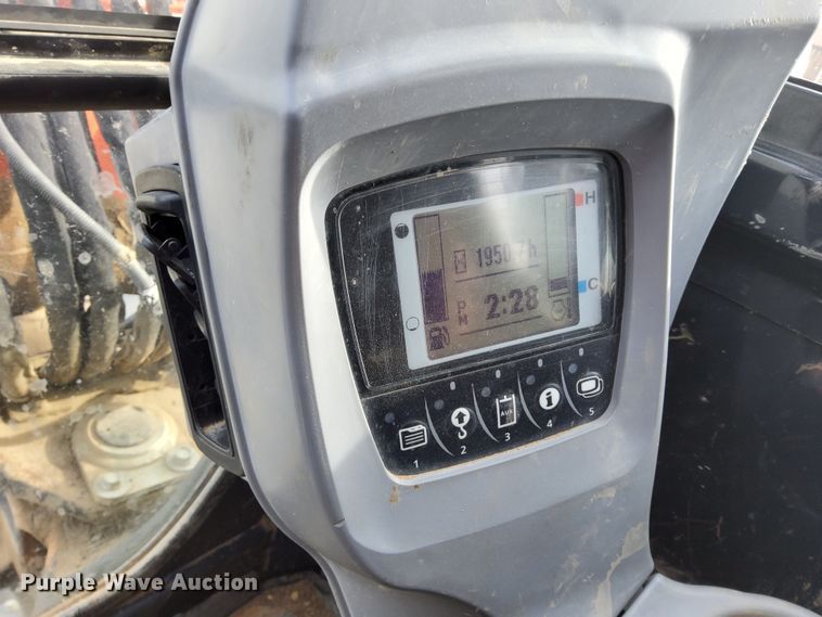 image for item DL2276 2015 Kubota KX040-4  mini excavator