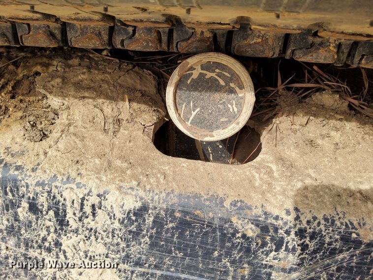 image for item DL2276 2015 Kubota KX040-4  mini excavator