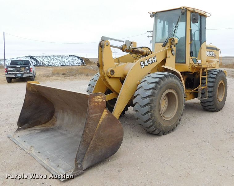 image for item DM2547 1997 John Deere 544H  wheel loader